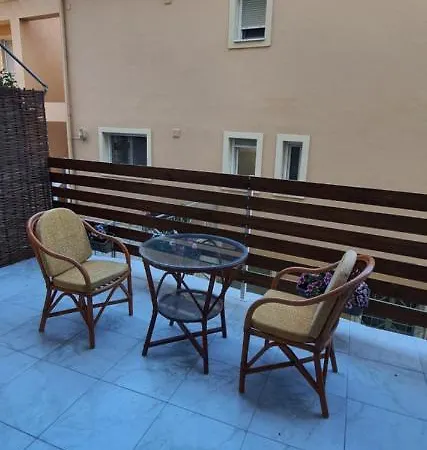 Appartamento Kanoni *